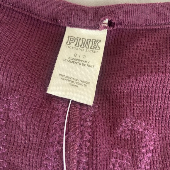 VS PINK BLING MAROON ONESIE - SMALL - Picture 2 of 7